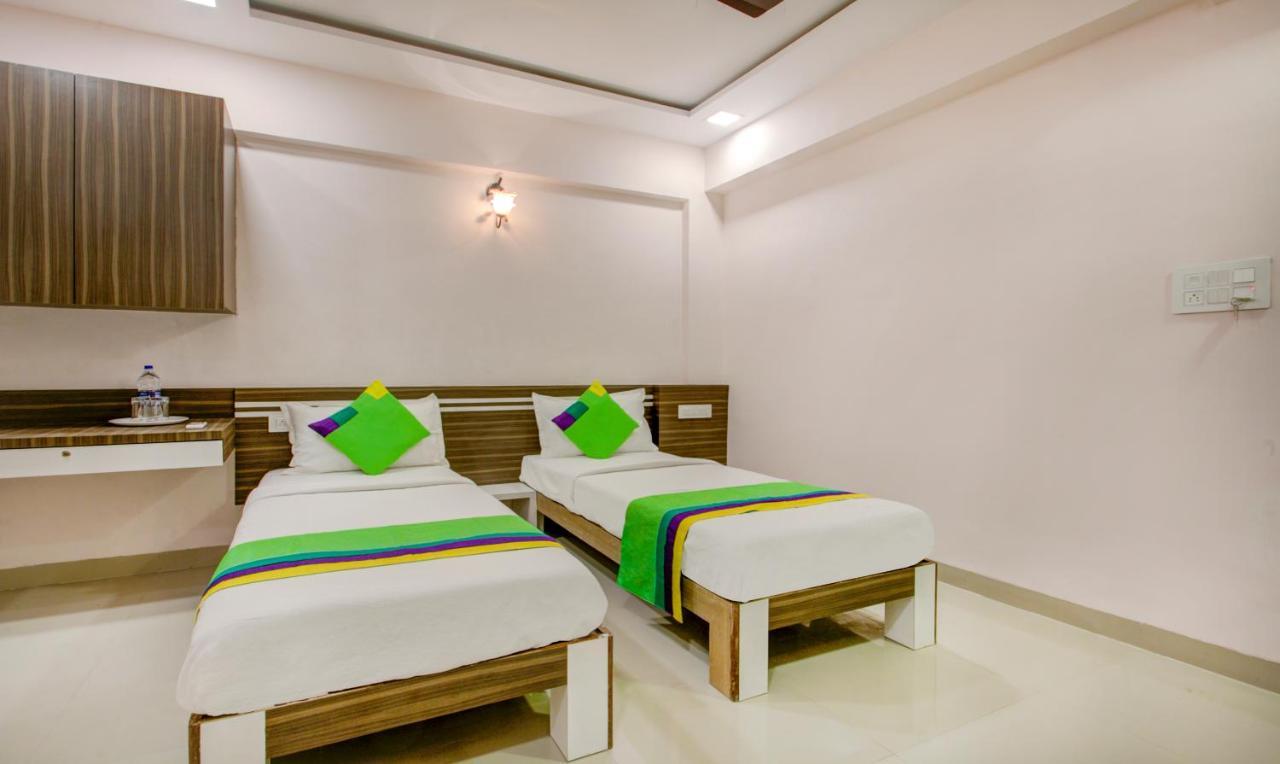 Treebo Kings Inn Vashi نافي مومباي المظهر الخارجي الصورة